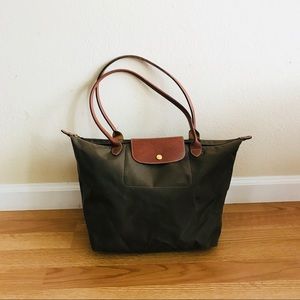 Longchamp medium pliage shopper tote olive